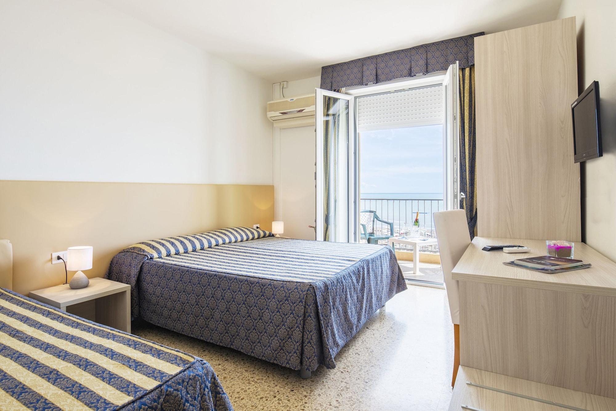Hotel Columbus Caorle Exterior photo