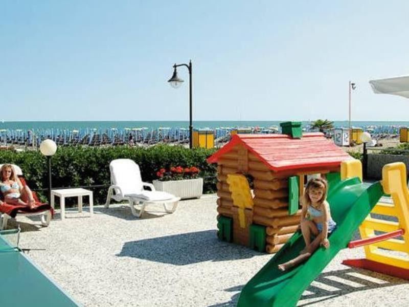 Hotel Columbus Caorle Exterior photo