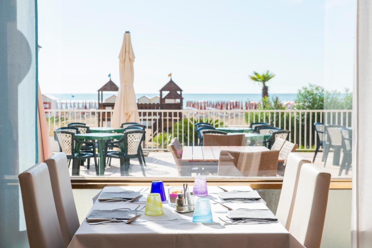 Hotel Columbus Caorle Exterior photo