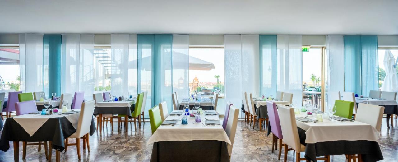 Hotel Columbus Caorle Exterior photo