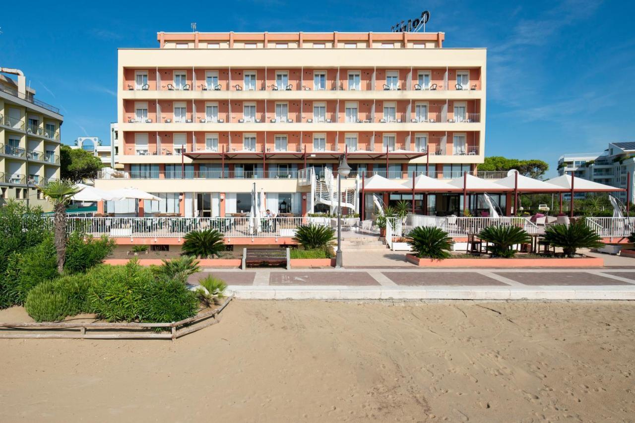 Hotel Columbus Caorle Exterior photo